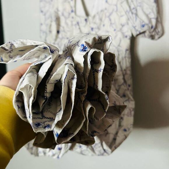 Nicholas Celie White Blue Floral Button Front Print Puff Sleeve Maxi Dress Sz 6 - Picture 12 of 16